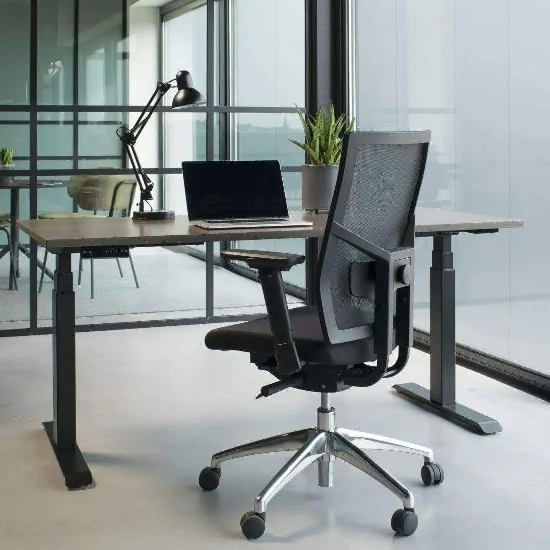 Hoe u de beste bureaugrootte voor uw kantoor kiest