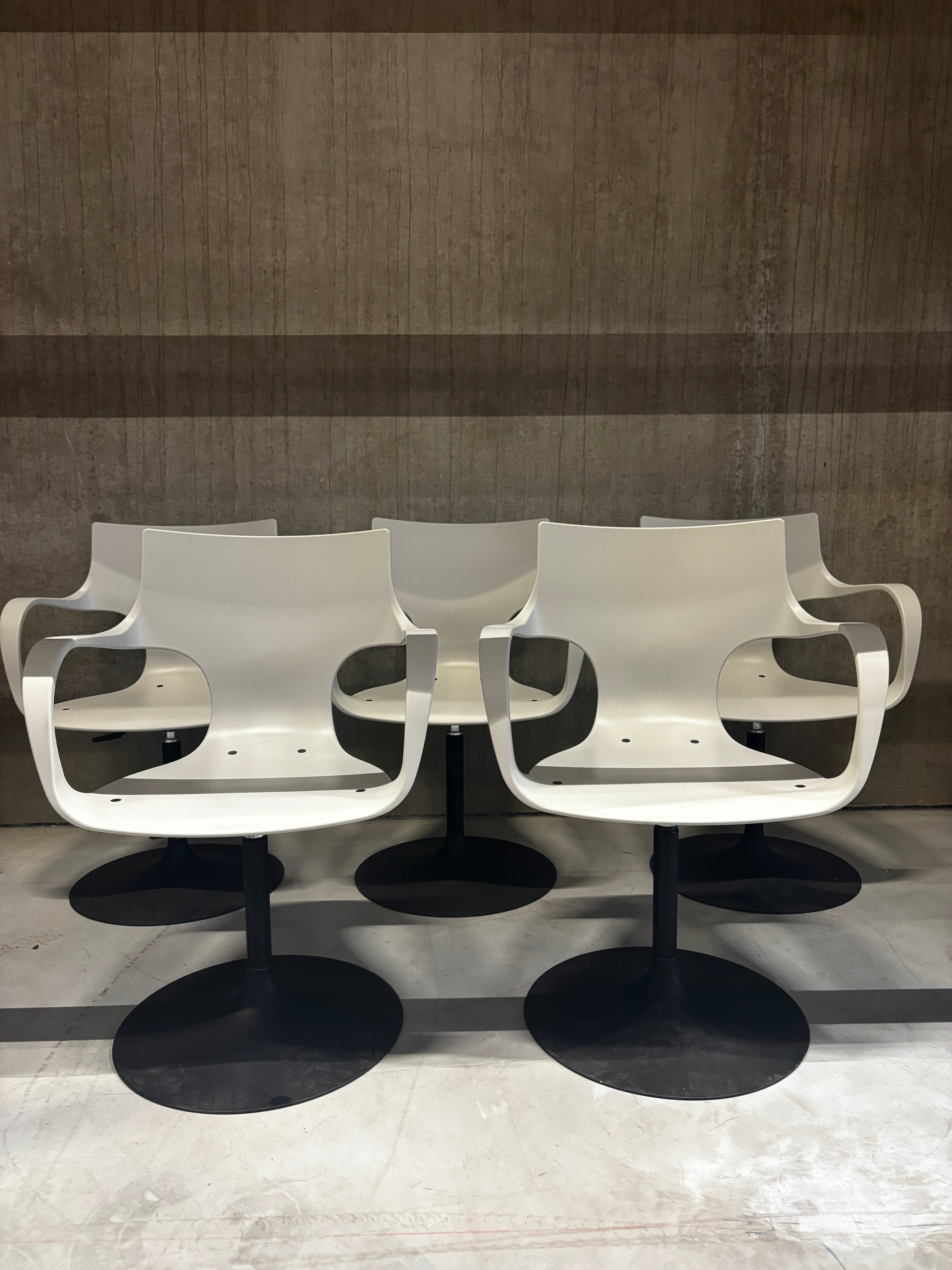 Sample Sale - Workliving Jim Stoel - Wit - Trompet Onderstel - Set van 5