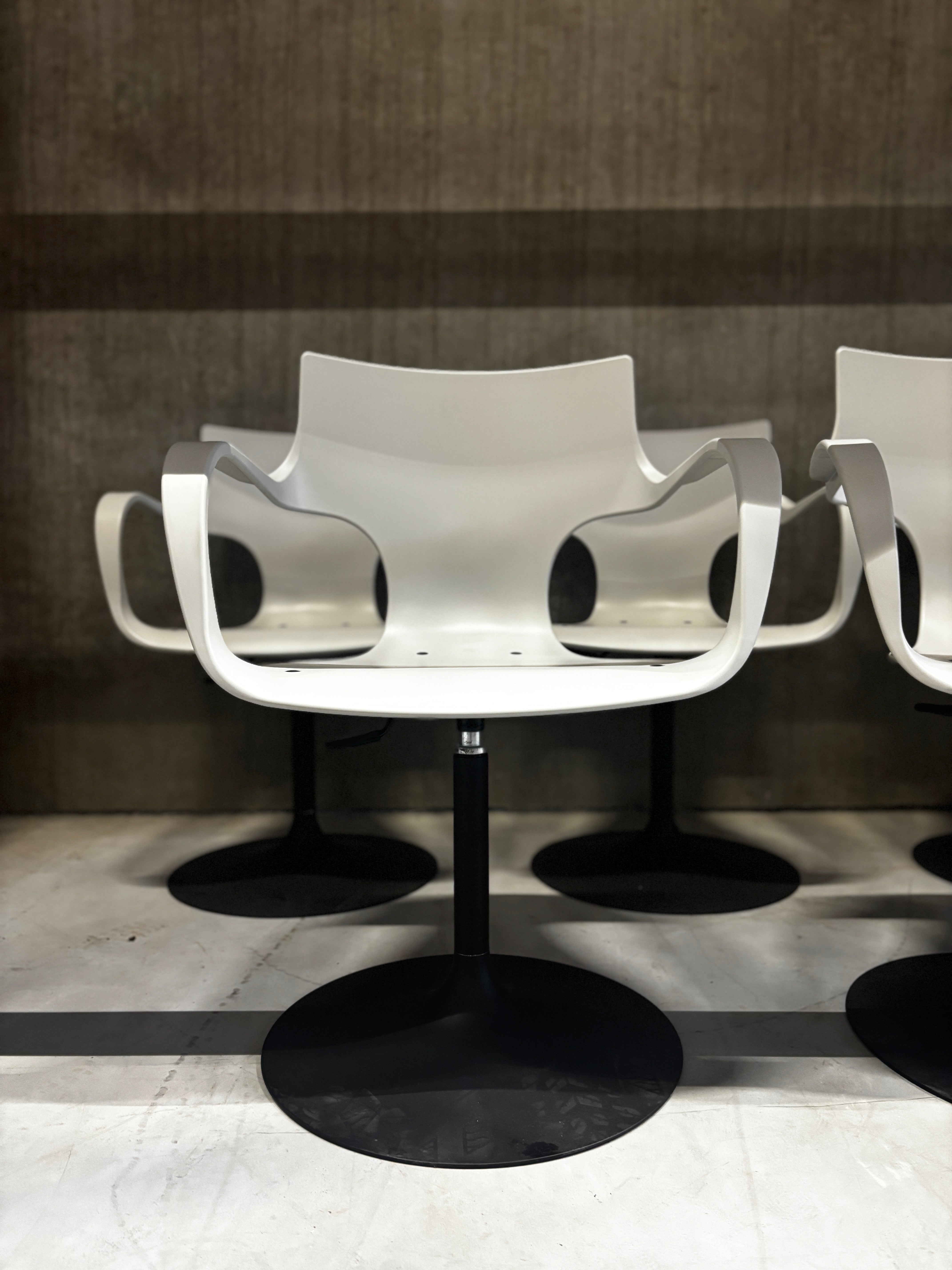 Sample Sale - Workliving Jim Stoel - Wit - Trompet Onderstel - Set van 5