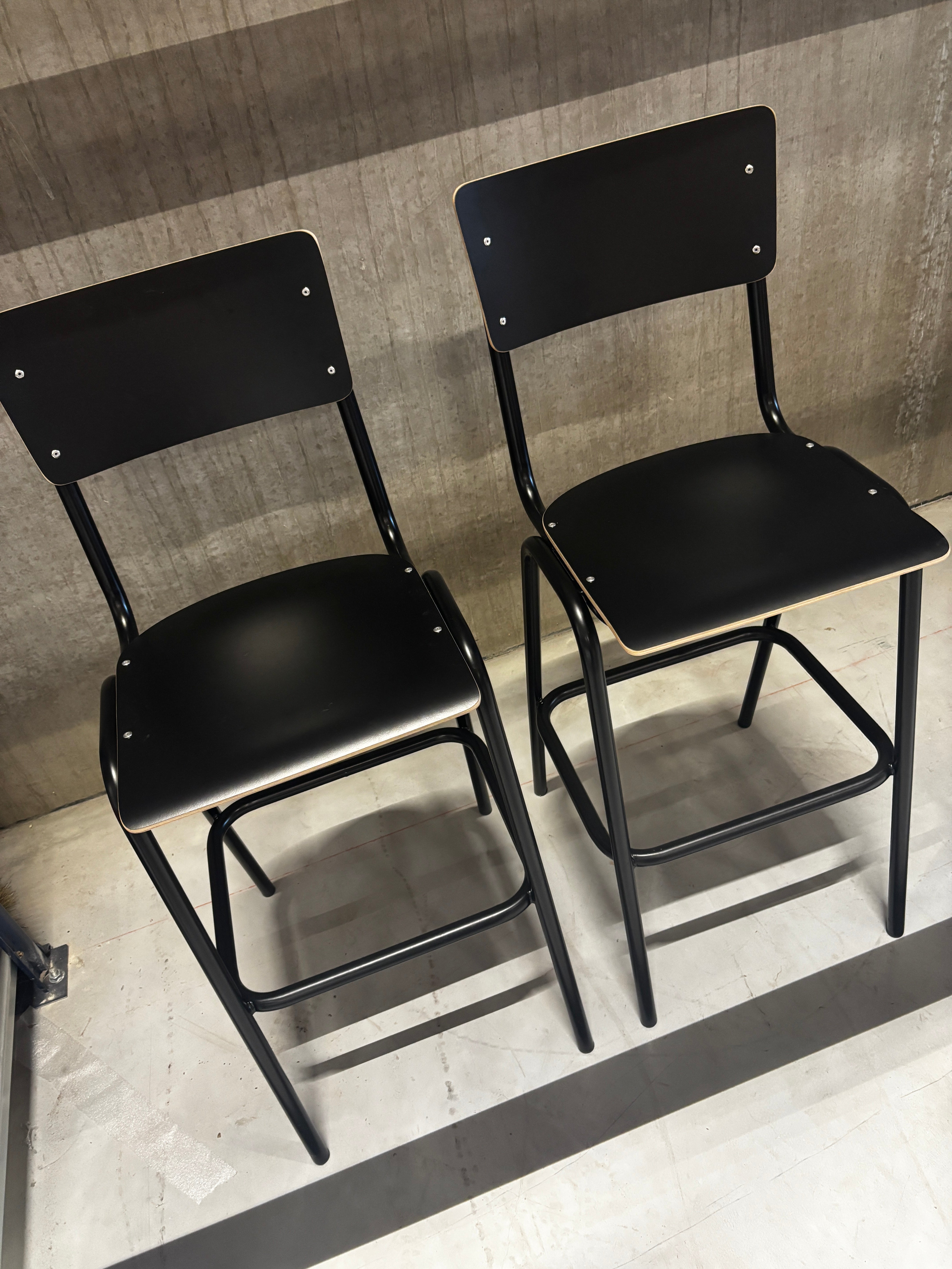 Sample Sale - Workliving School Barkruk - Houten Design Zwart - 76 CM