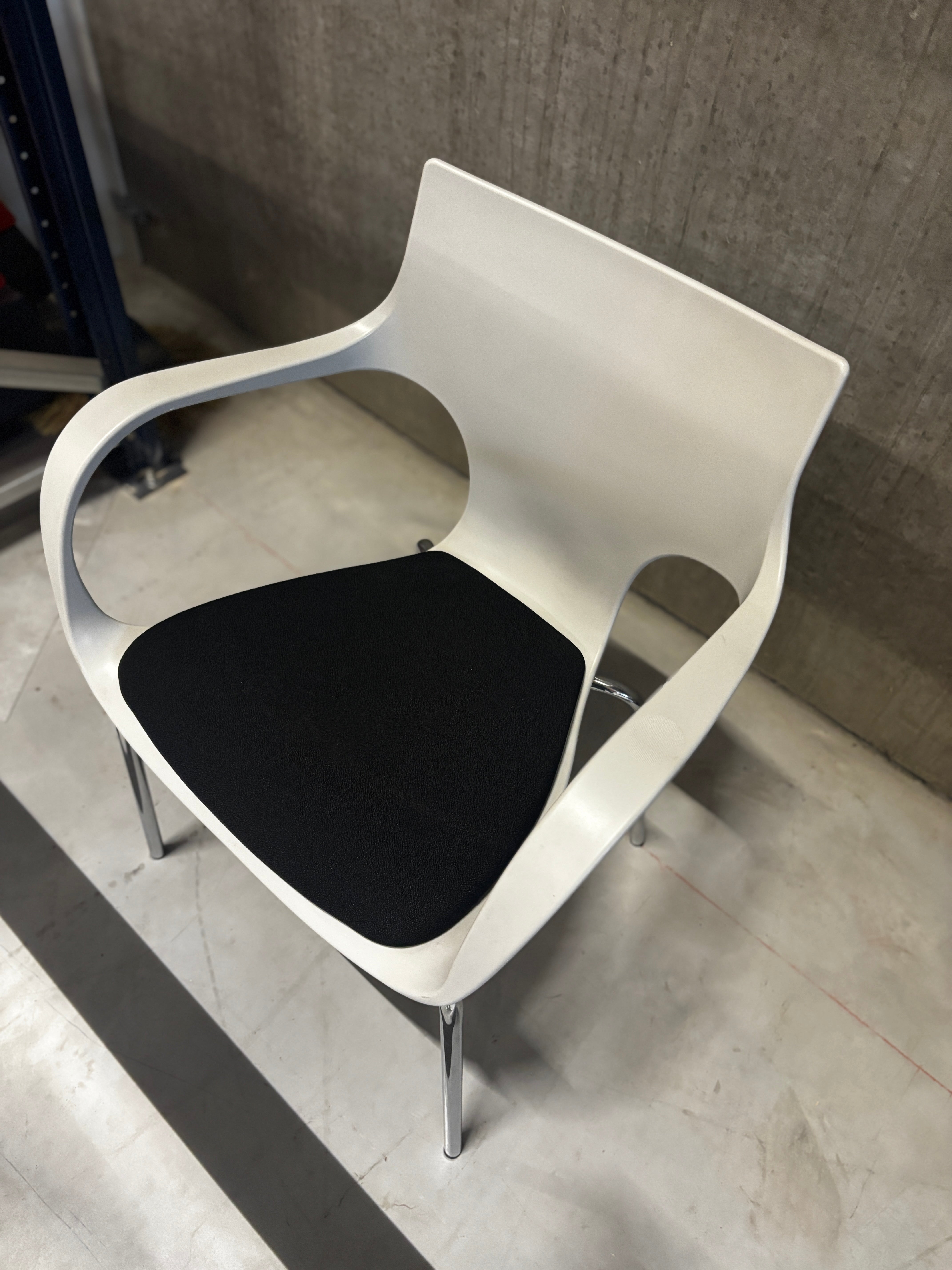 Sample Sale - Workliving Jim Stoel - Wit - Aluminium Onderstel