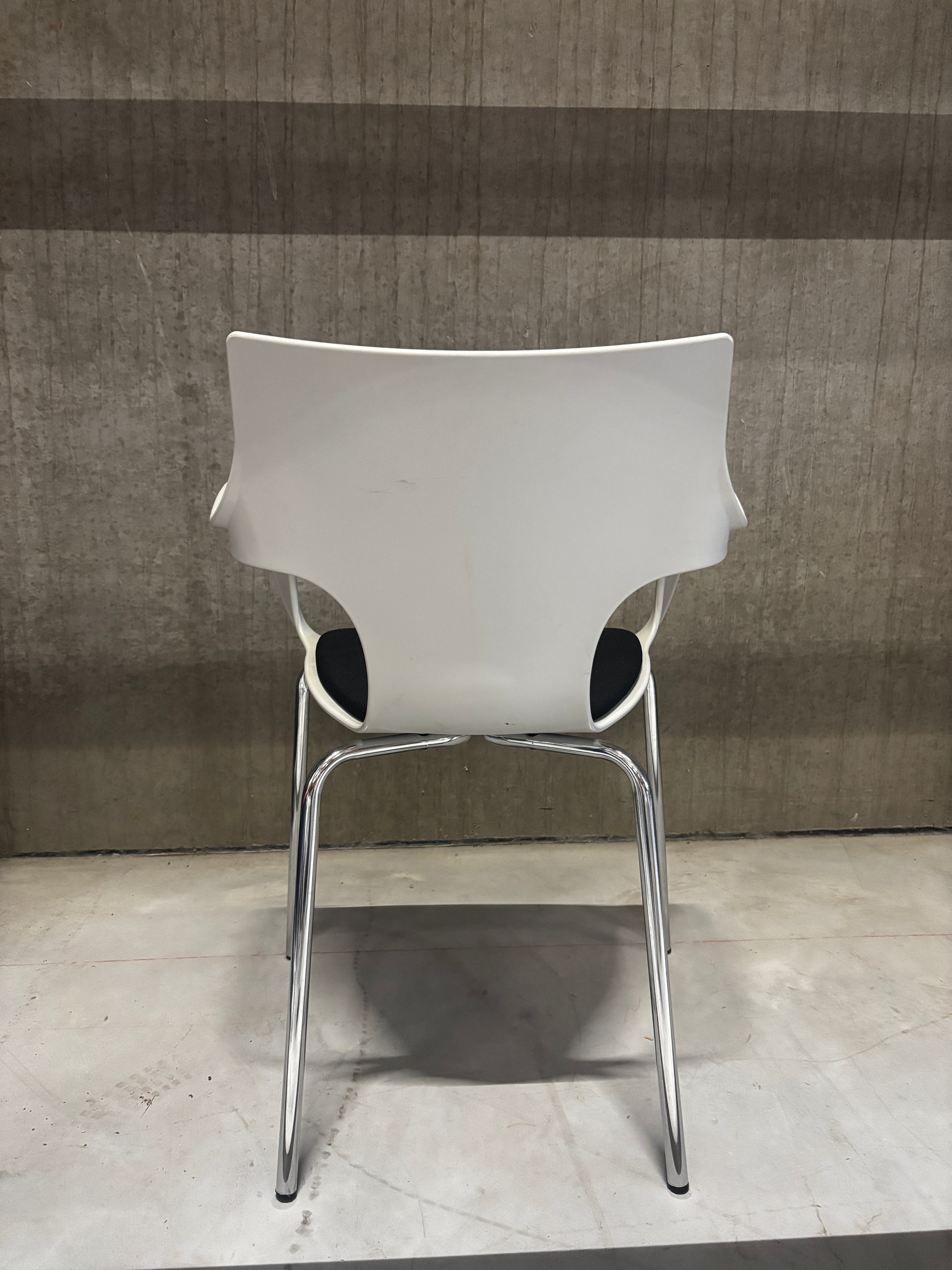 Sample Sale - Workliving Jim Stoel - Wit - Aluminium Onderstel