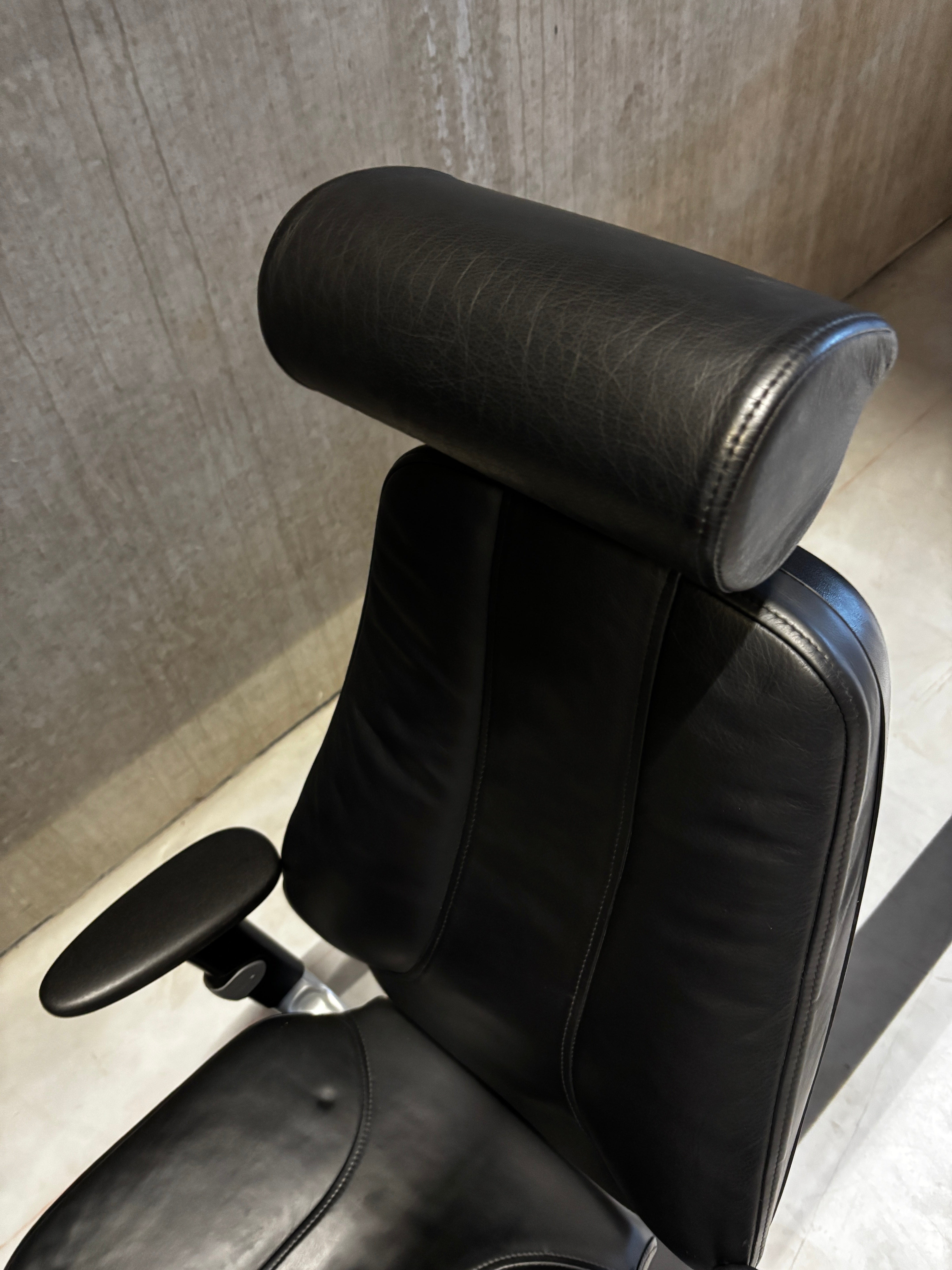 Refurbished Bureaustoel RH Logic 4 Leder met Hoofdsteun Zwart