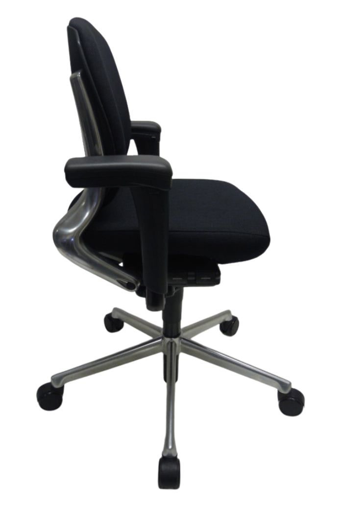 Refurbished Office chair Ahrend 230 Low Rug Black / Chrome