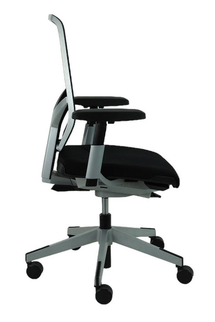 Refurbished Office chair Giroflex 68 mesh