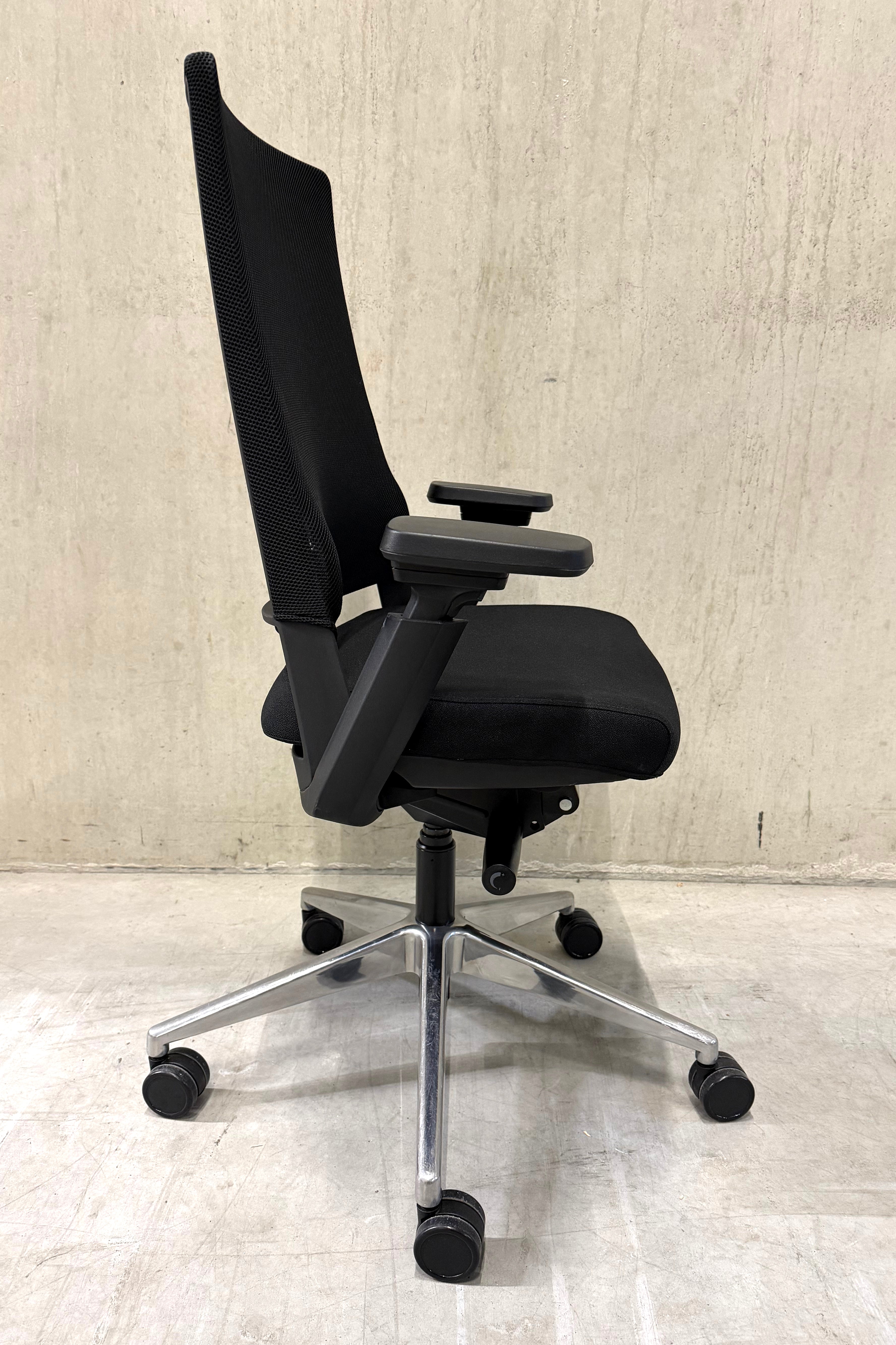 Outlet - Refurbished Bureaustoel B13 Comfort Zwart