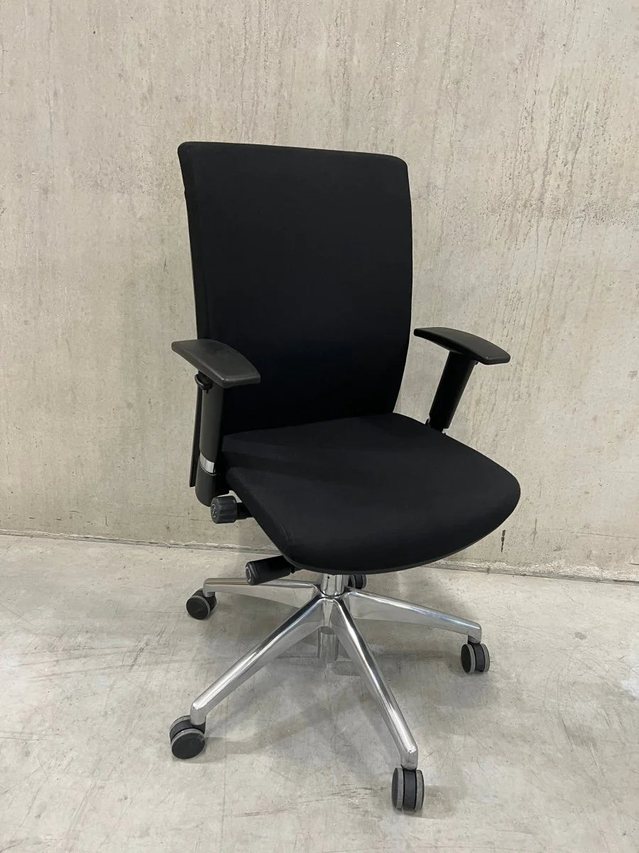 Outlet - Refurbished Bureaustoel C1 Comfort Zwart