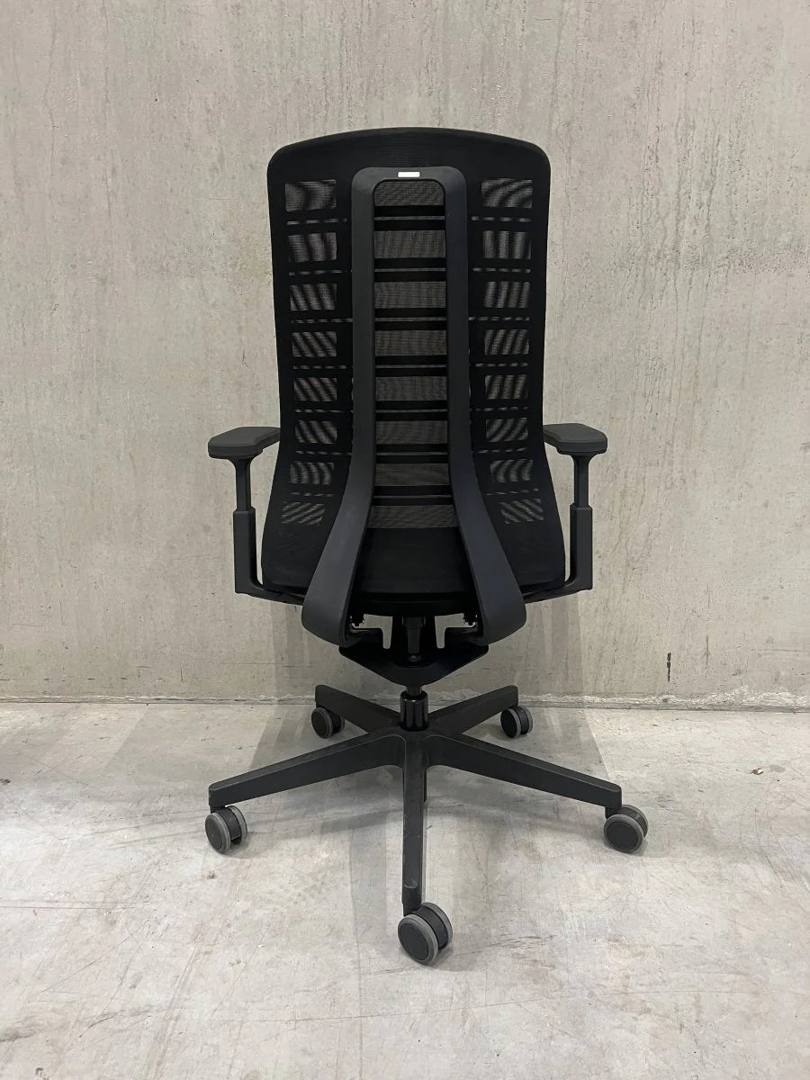 Outlet - Refurbished Bureaustoel D6 Interstuhl Pure is3