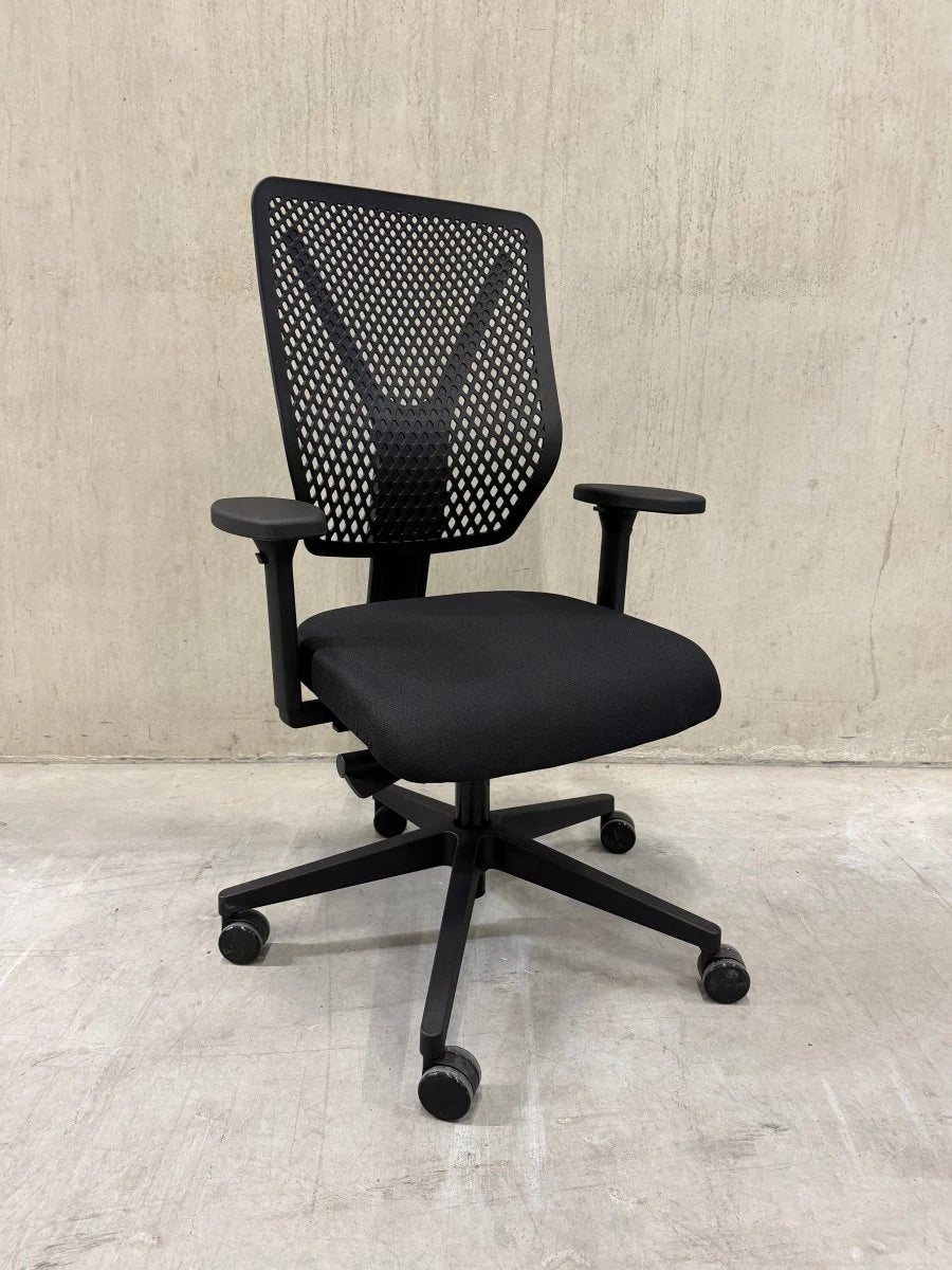 Outlet - Refurbished Bureaustoel C8 Zwart