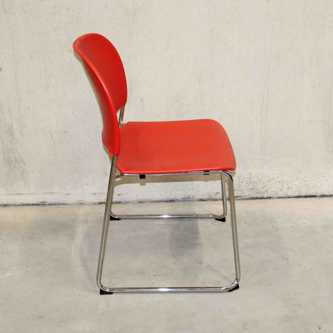 Sample Sale 197 Stapelbare Stoel Rood - sample