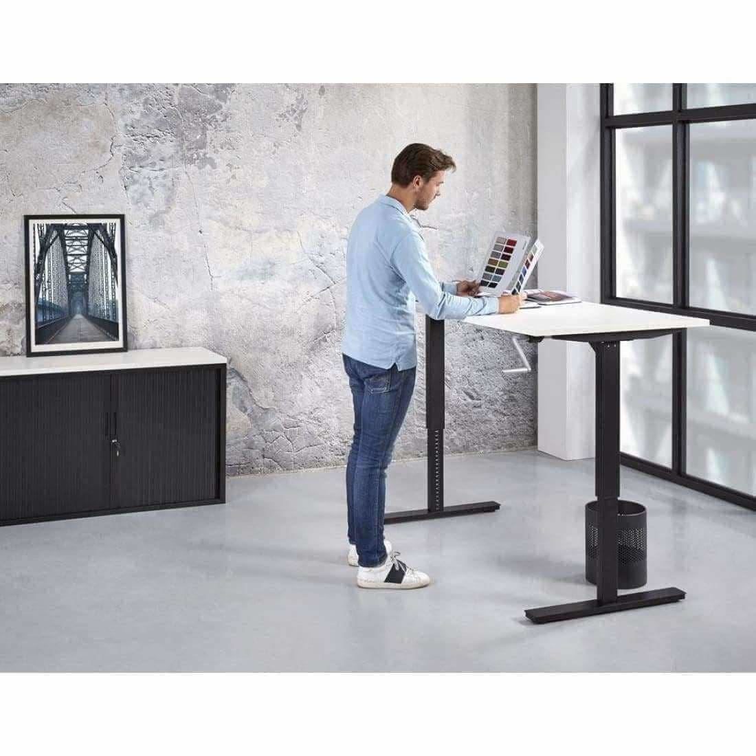 Verstelbaar Zit/Sta Bureau Ergonomisch Slinger Projectas Bureau Woonliving 120x80cm Wit Zwart