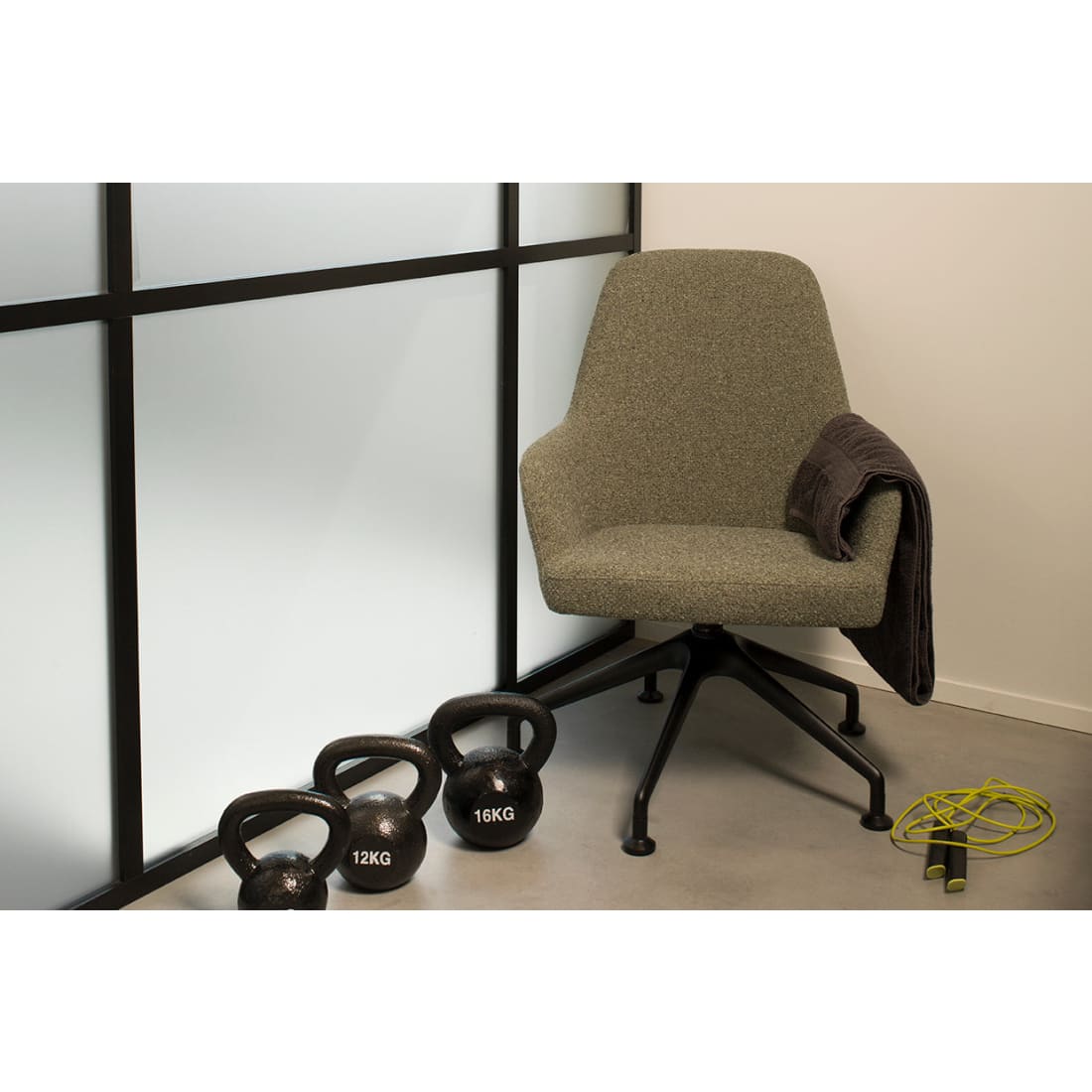 Workliving LoLa Fauteuil Lounge Vijfpoot Zwart Mix & Match