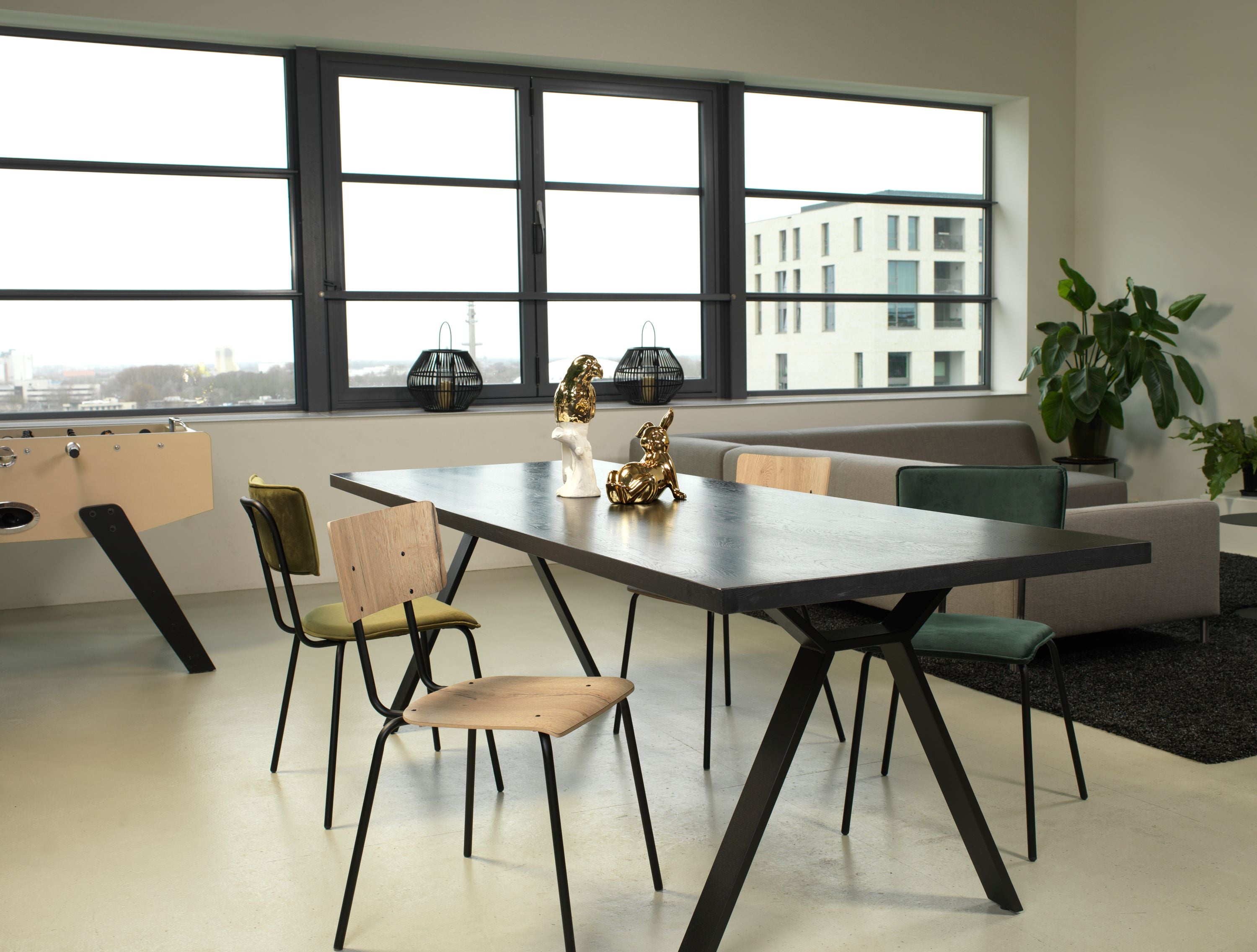 Workliving Eetkamerstoel Bo Society - Boucle Mustard - Workliving - Bouclé eetkamerstoelen- Workliving