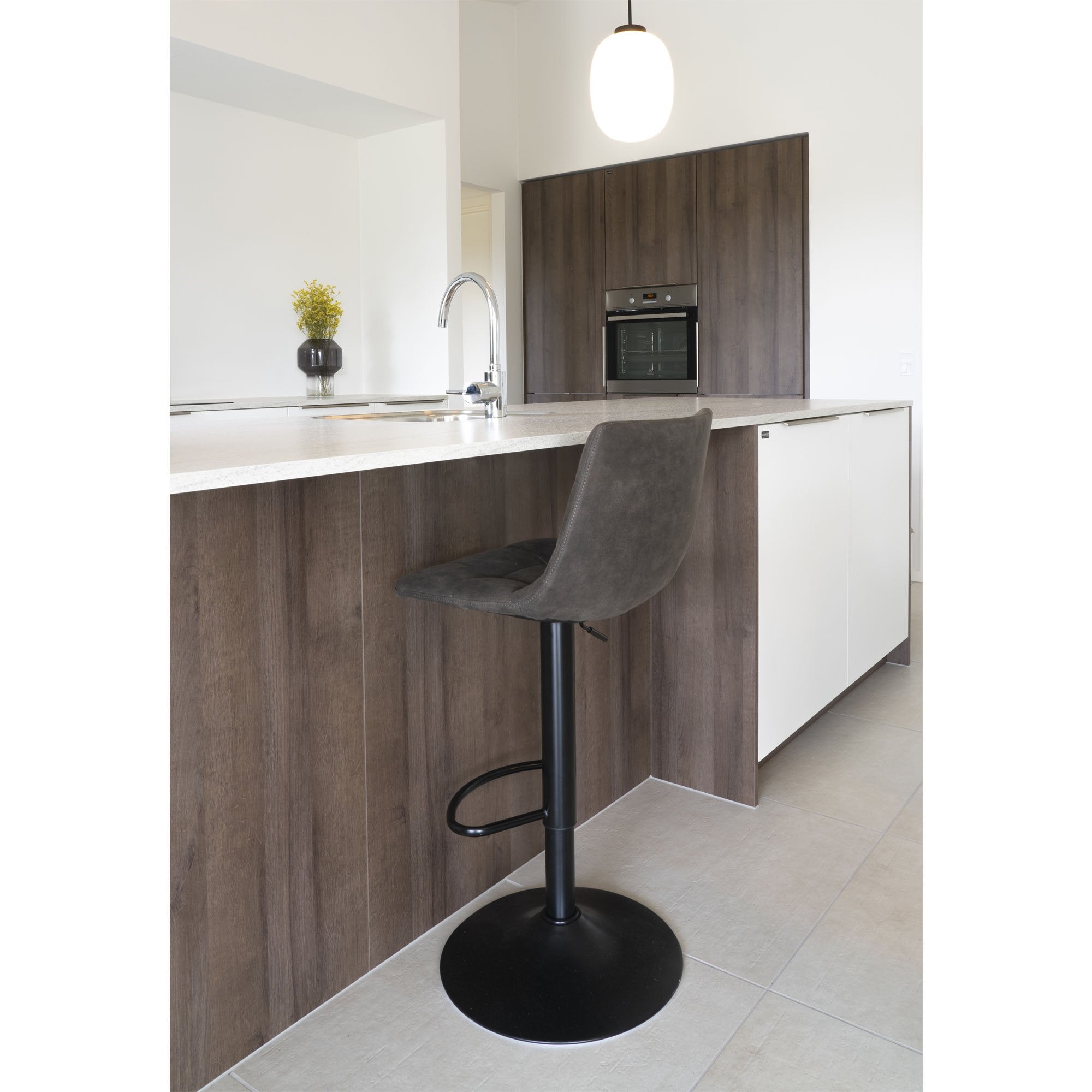 Middelfart Bar Chair - Bar chair in microfiber, dark grey with black legs - House Nordic - Bar Chair- Workliving
