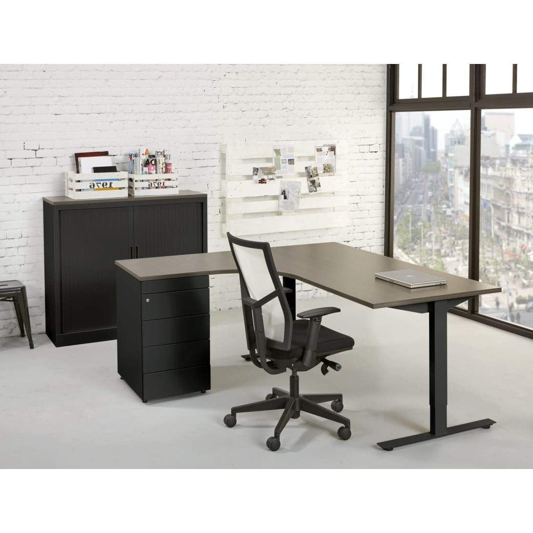 Hoekbureau Rechts Verstelbaar Brooklyn T-poot 180x80 -