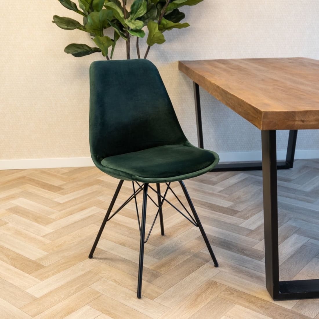 Kick Kuipstoel Velvet Zwart Frame - Donkergroen - Velvet