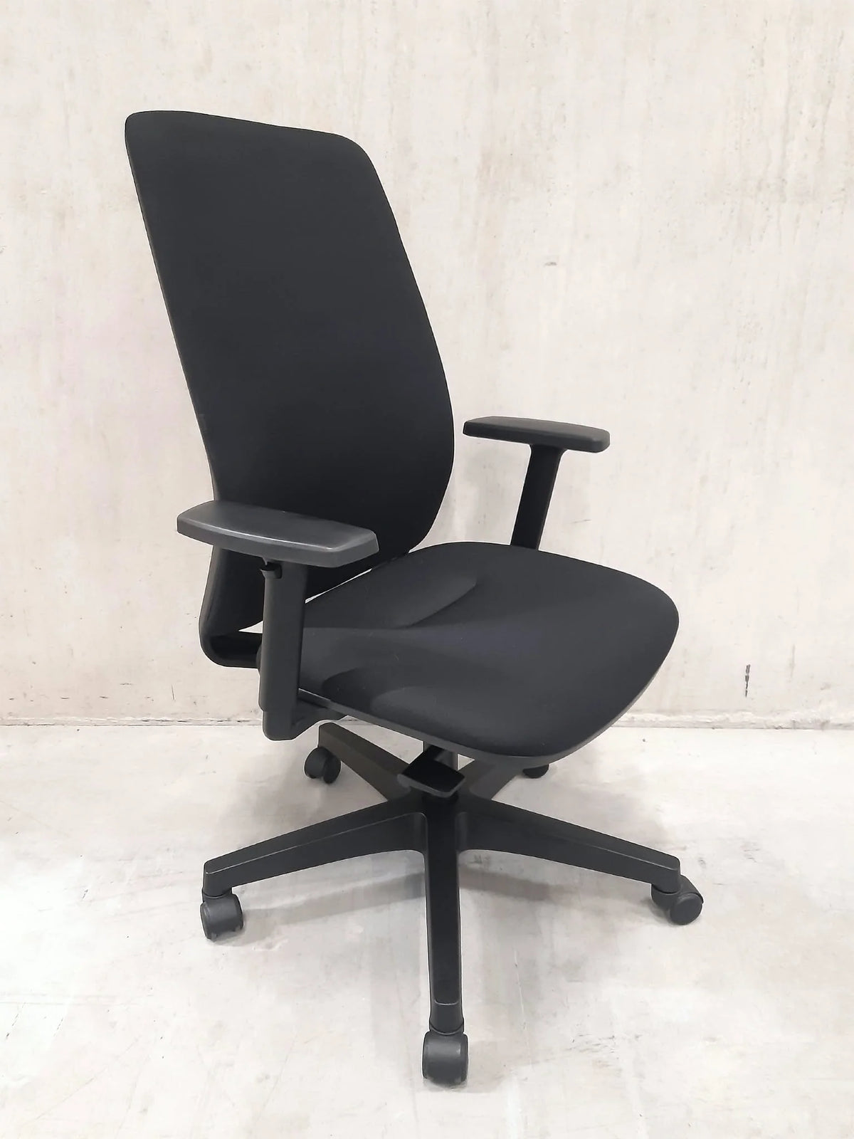 Outlet - Refurbished Bureaustoel A4