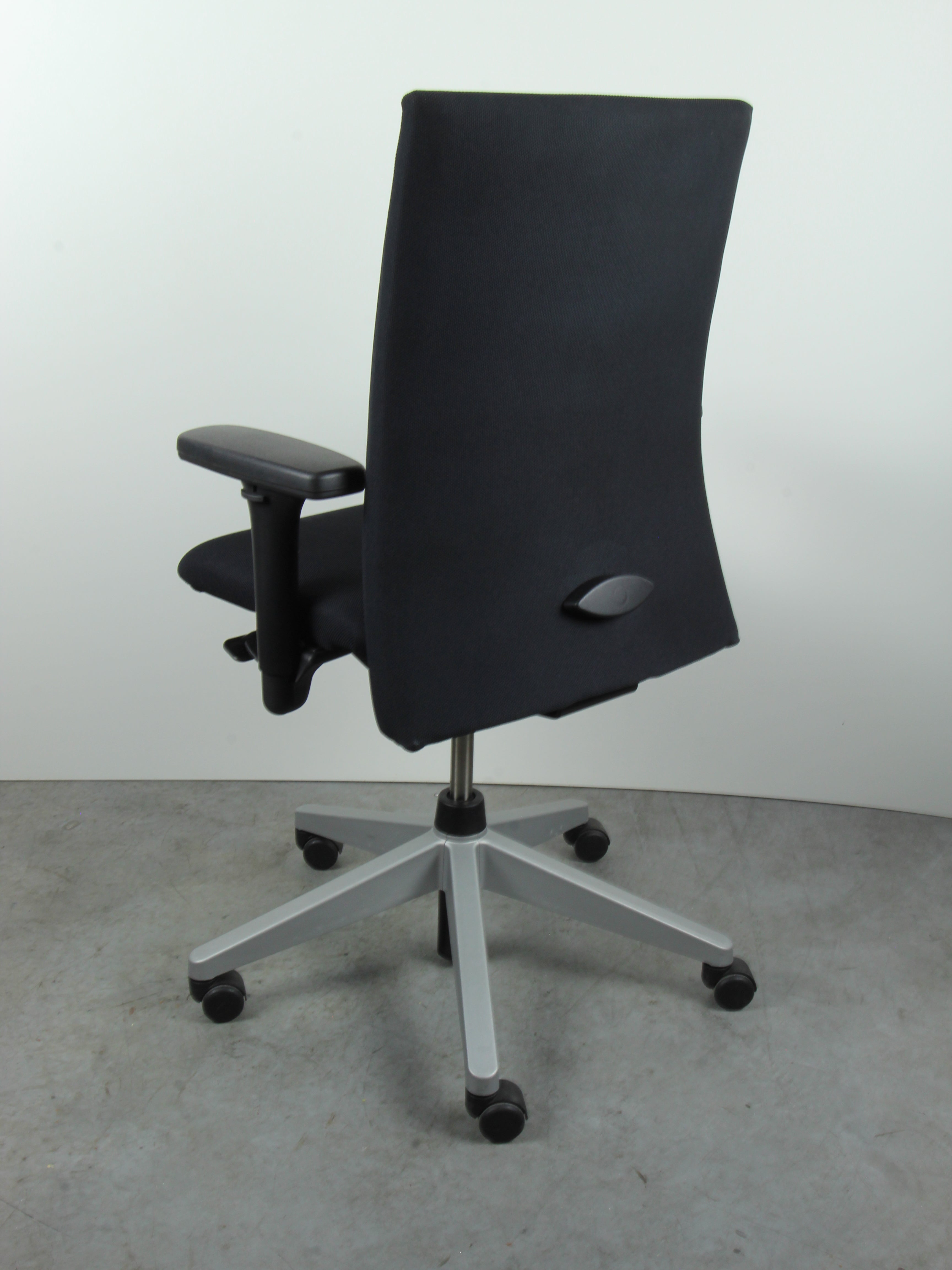 Outlet - Refurbished Bureaustoel Haworth Comforto D5575 E2