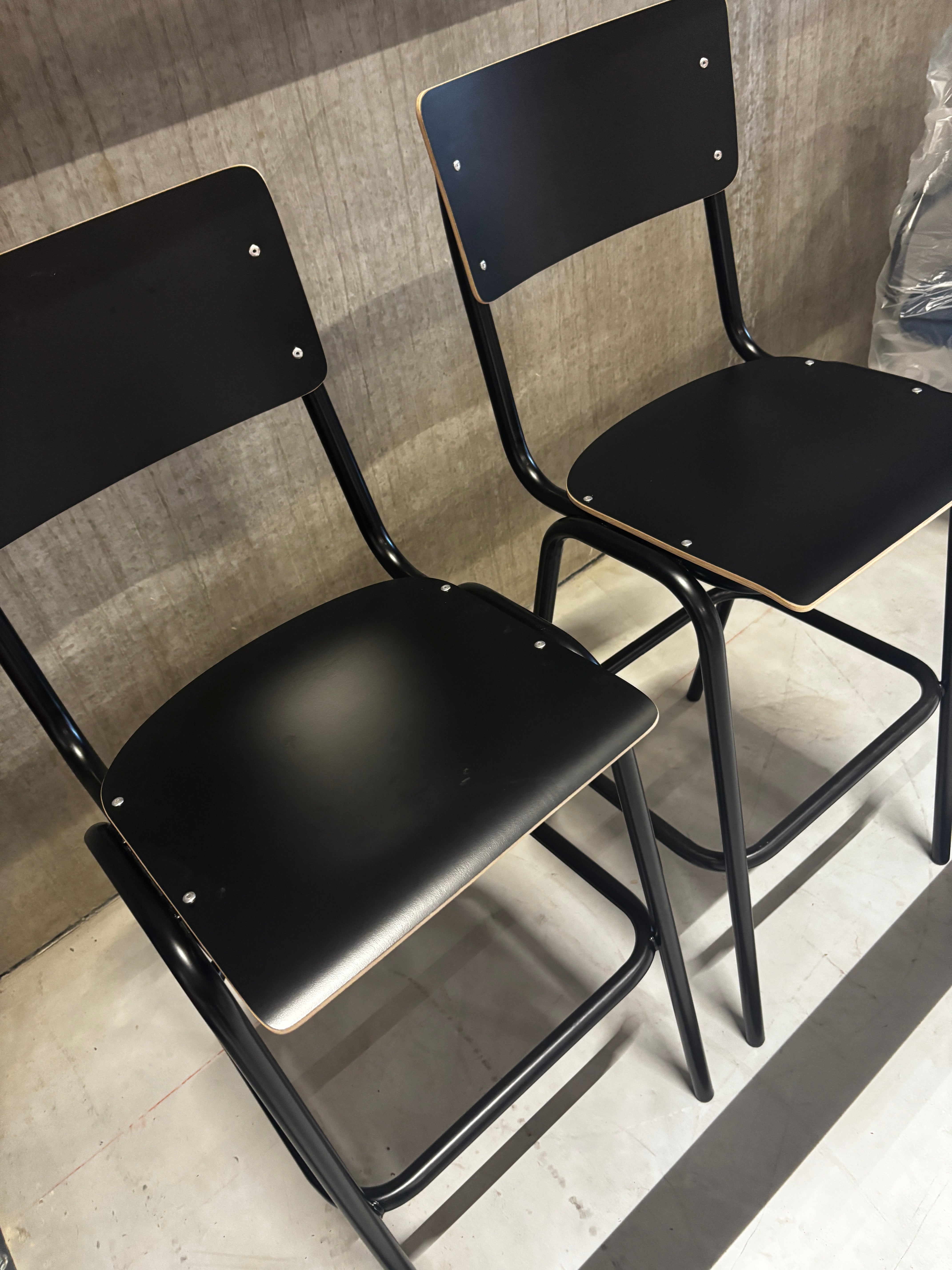 Sample Sale - Workliving School Barkruk - Houten Design Zwart - 76 CM