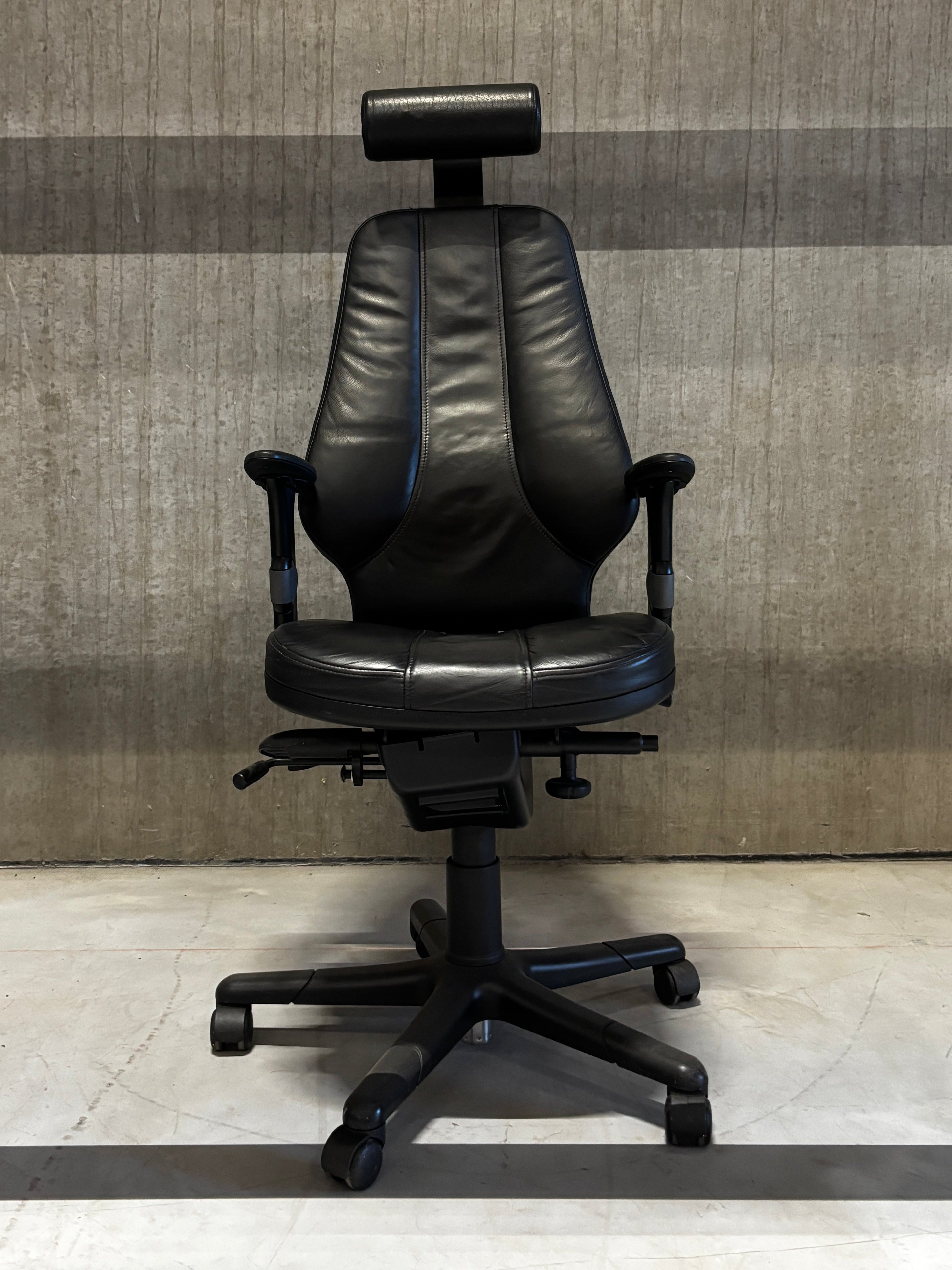 Refurbished Bureaustoel RH Logic 4 Leder met Hoofdsteun Zwart