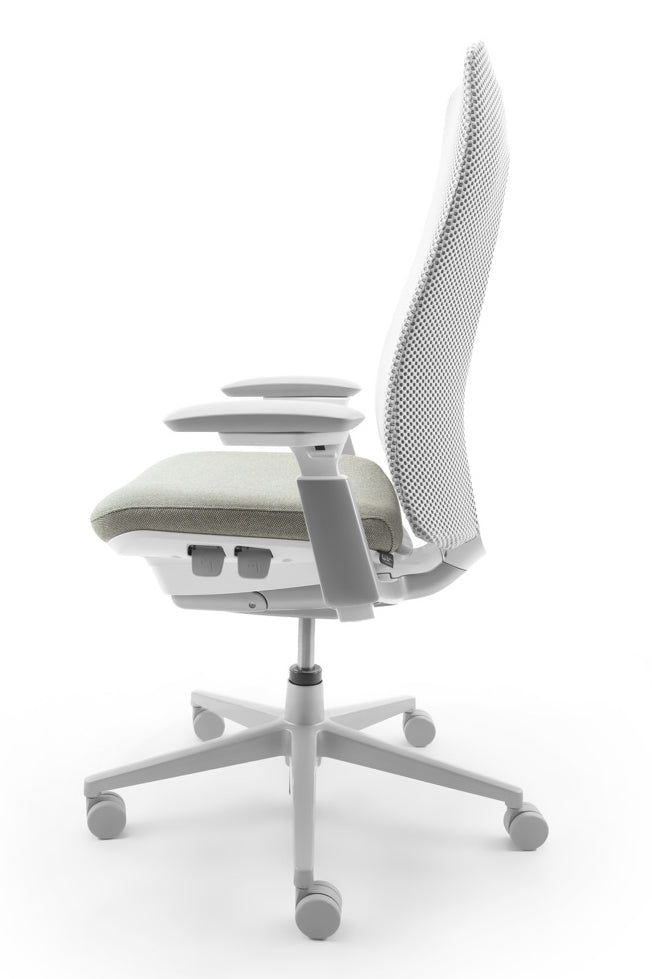 Refurbished Bureaustoel Haworth Comforto Fern Lichtgrijs