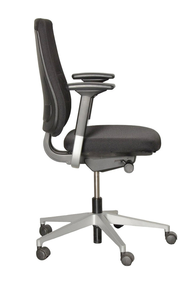 Refurbished Office chair Steelcase Reply - Again upholstered