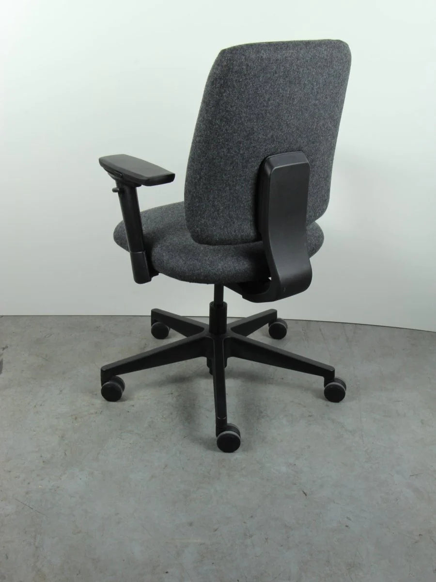 Outlet - Refurbished Bureaustoel F4 Comfort Grijs