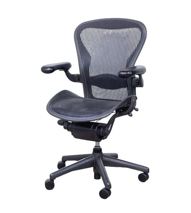 Refurbished Herman Miller Aeron "C" full options Bureaustoel