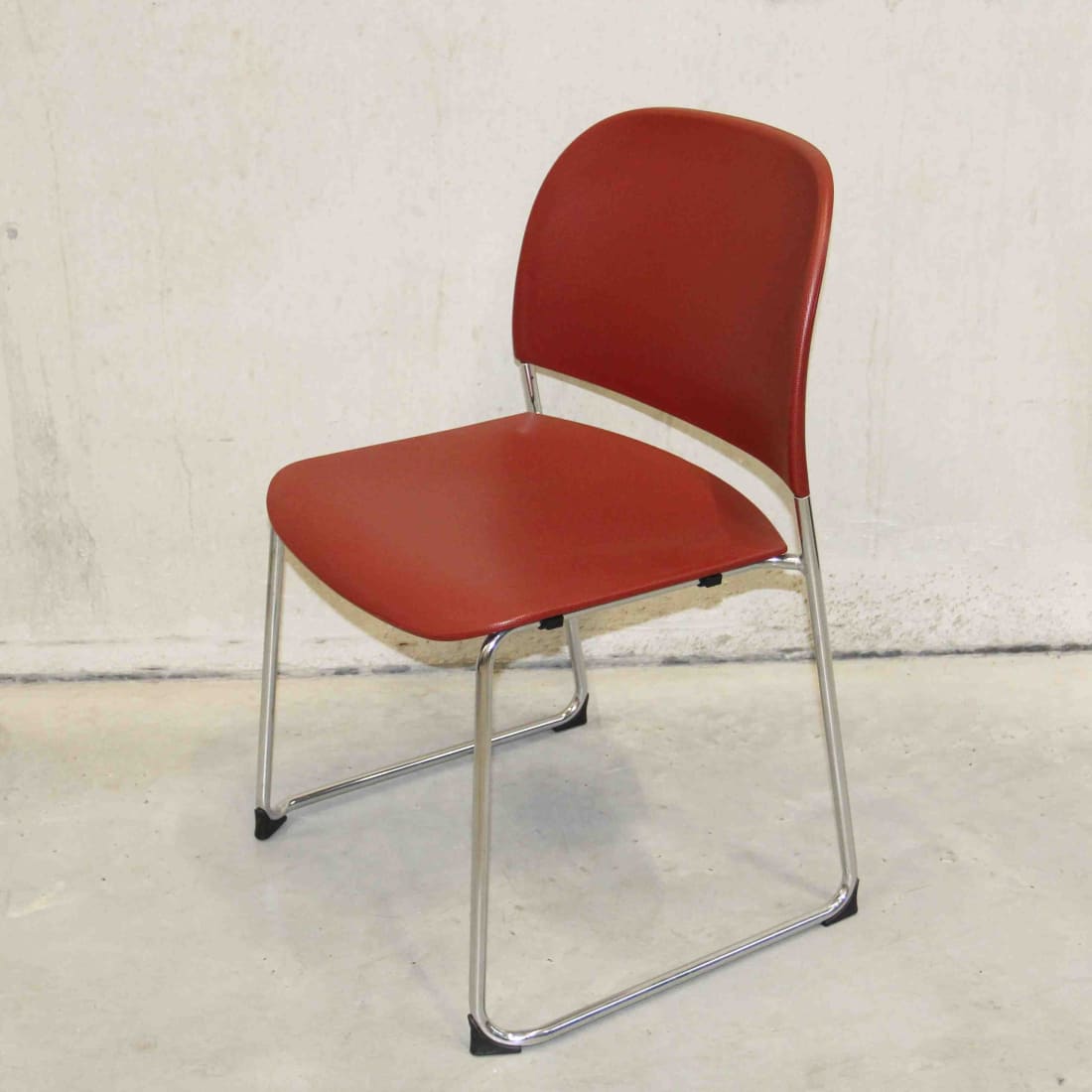 Sample Sale 199 Stapelbare Stoel Roodbruin - sample