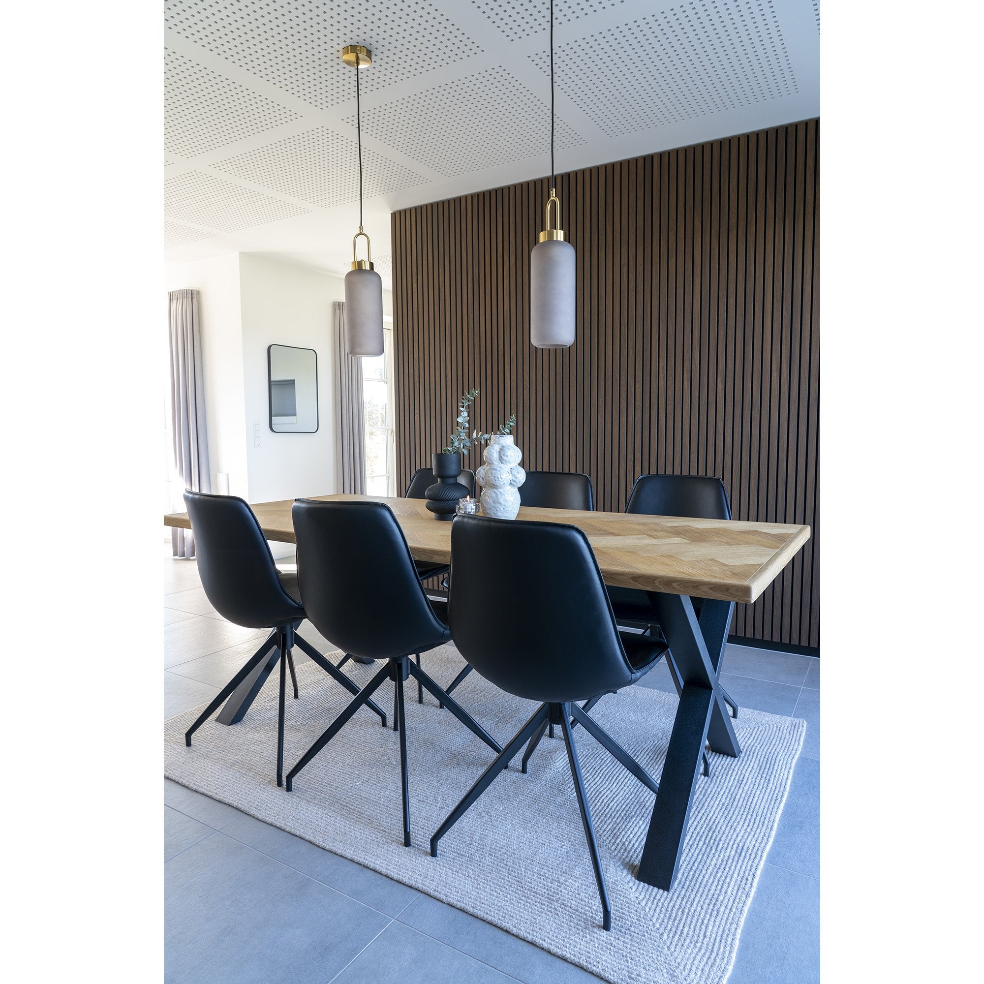 Monaco Dining Chair with Swivel - Dining Chair in PU with Swivel, black with black legs - House Nordic - Dining Chair- Workliving