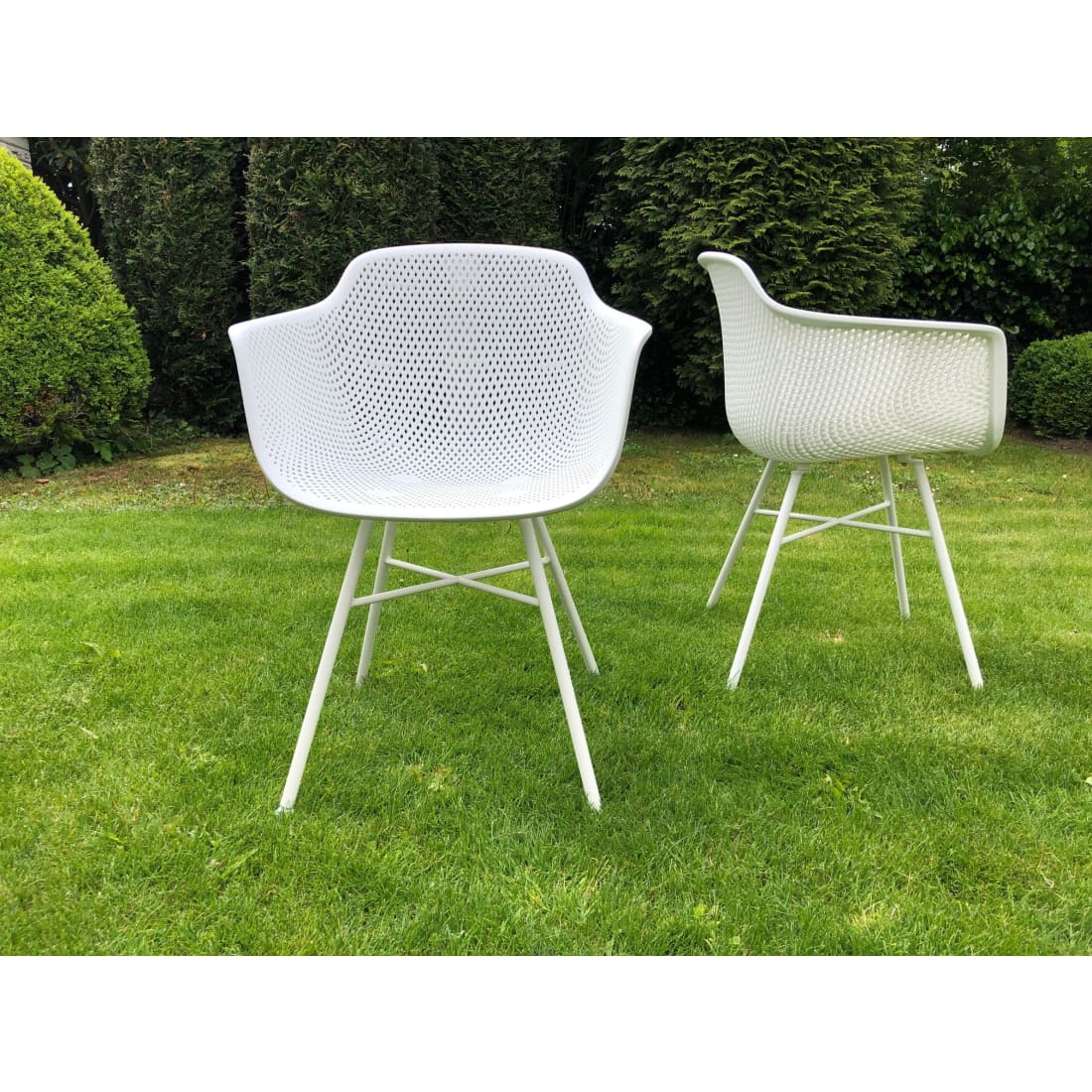 Kick Buitenstoel Indy wit - Zwart frame - Buitenstoelen